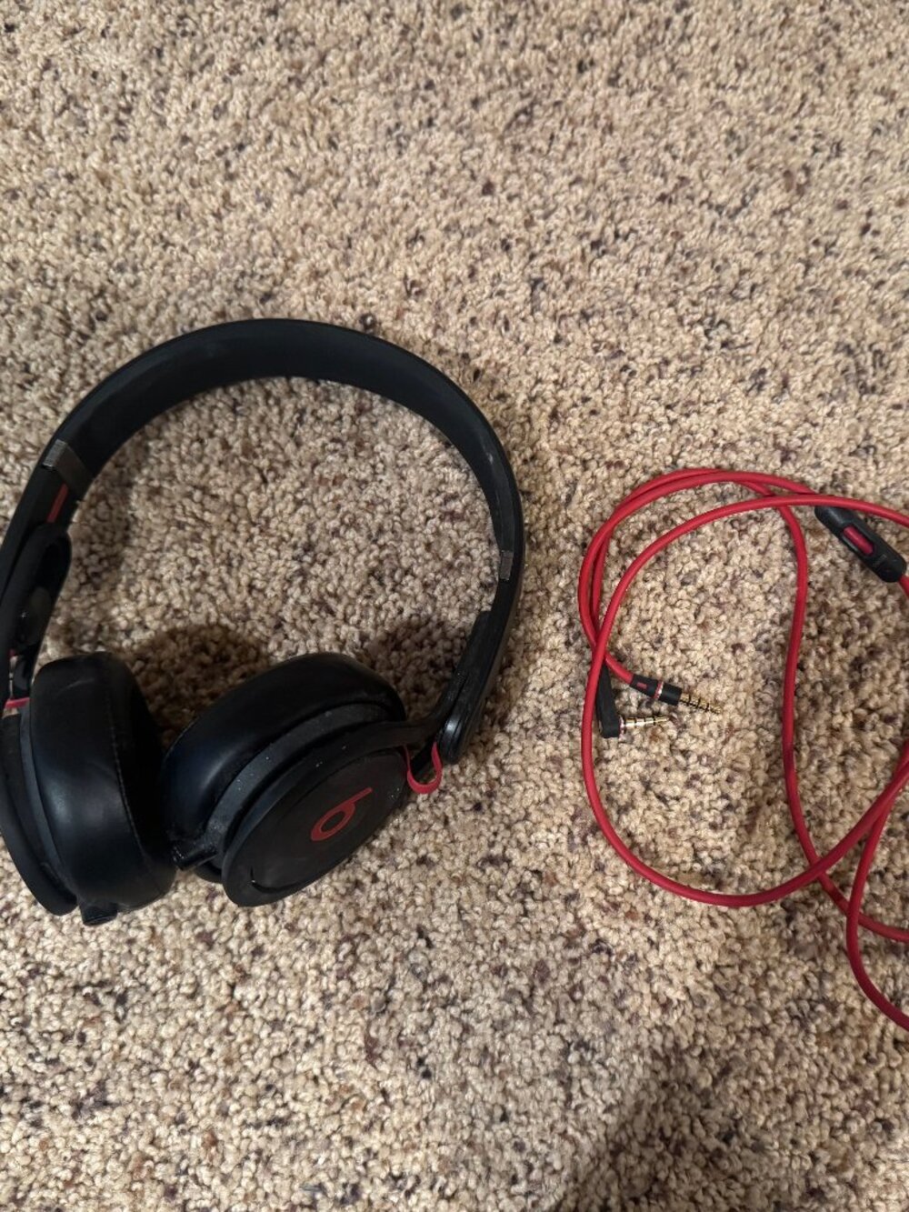 Beats Mixr Wired On-Ear Headphones Black/Red w/ Cable Tested Works Great